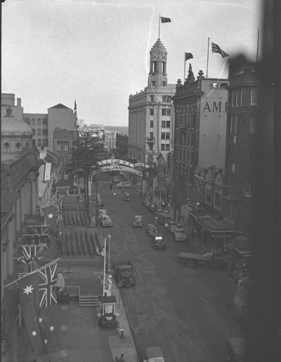 Royal visit of Queen Elizabeth II to Newcastle | State Library NSW